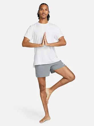 NIKE | Herren Laufshort Challenger 5inch | hellgrau