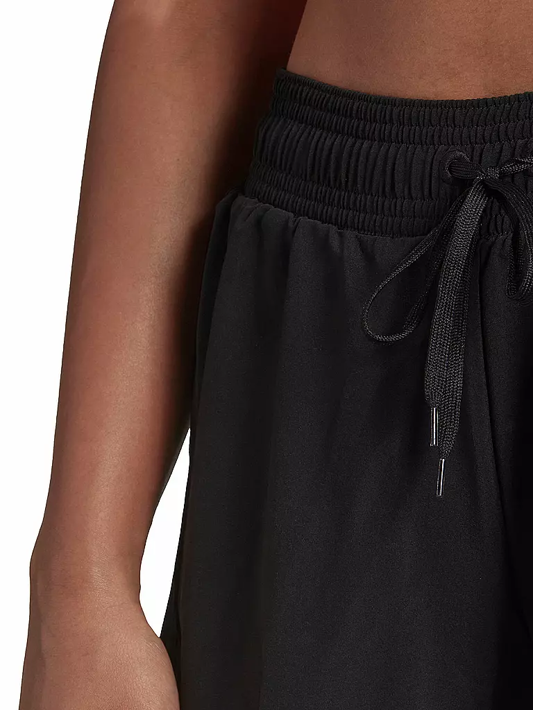 ADIDAS | Damen Tennisshort Club | schwarz