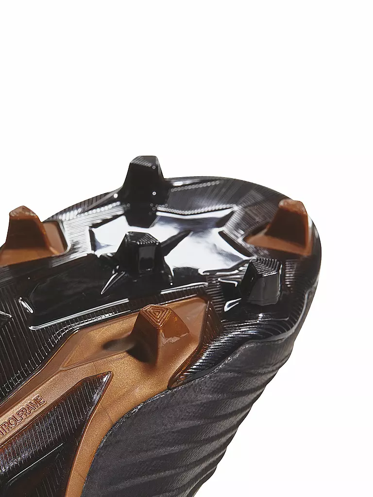 ADIDAS | Fußballschuh Nocken Predator 18.1 FG | 