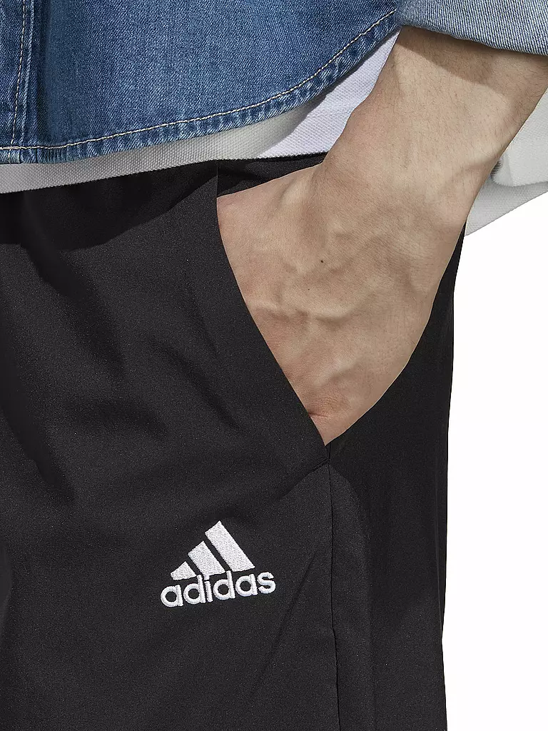 ADIDAS | Herren Short AEROREADY Essentials Chelsea Small Logo | schwarz