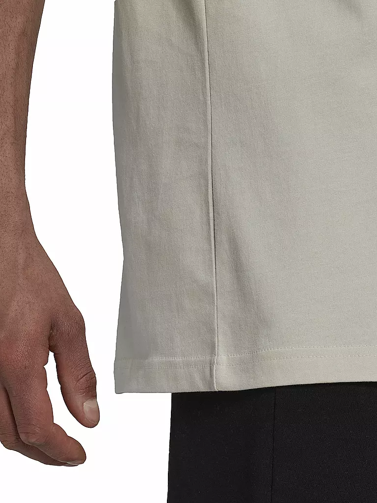 ADIDAS | Herren T-Shirt Essentials FeelVivid Drop Shoulder | beige