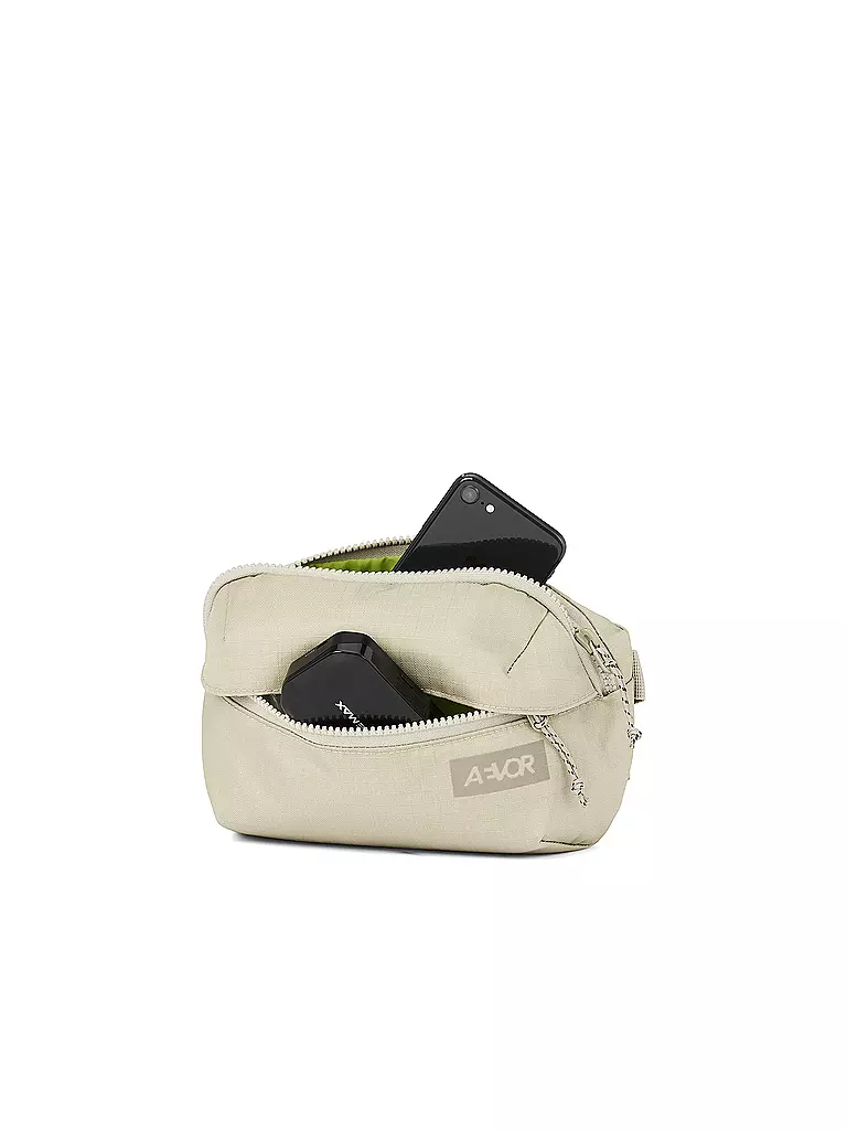 AEVOR | Bauchtasche Hipbag Ease 2L | beige