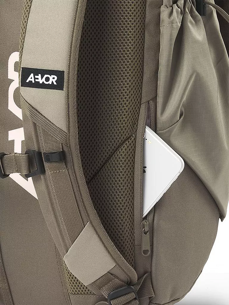 AEVOR | Rucksack Roll Pack 28L | braun