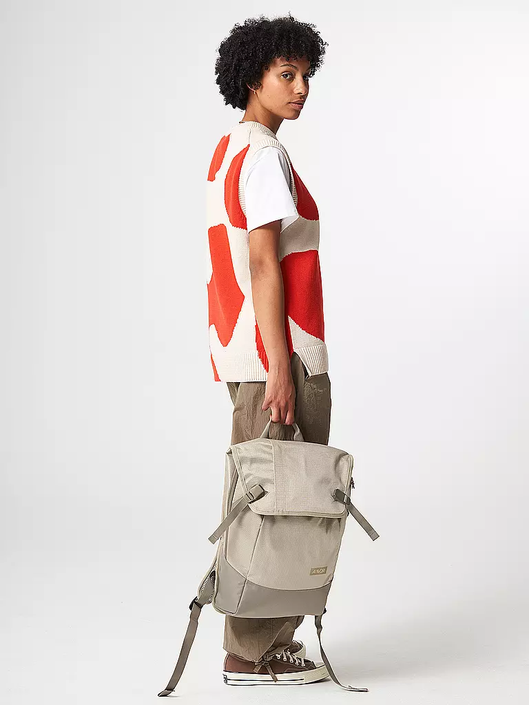 AEVOR | Rucksacke Daypack 18-28L | beige