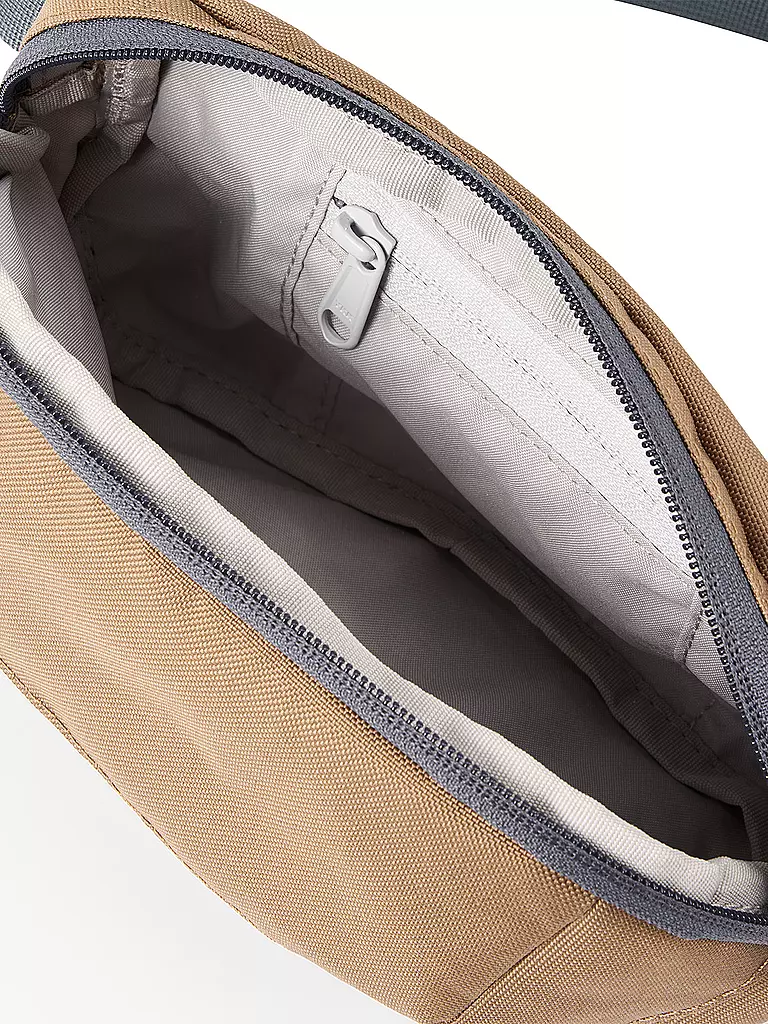 AEVOR | Umhängetasche Hipbag Ease 2L | braun