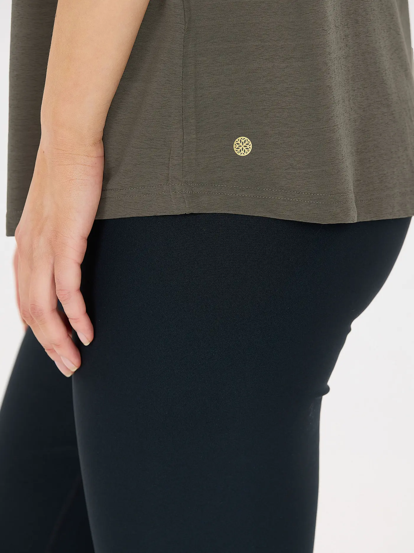 ATHLECIA | Damen Fitnessshirt Lizzy | olive