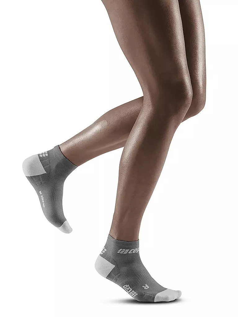 CEP | Damen Kompressionssocken The Run Low Cut | grau