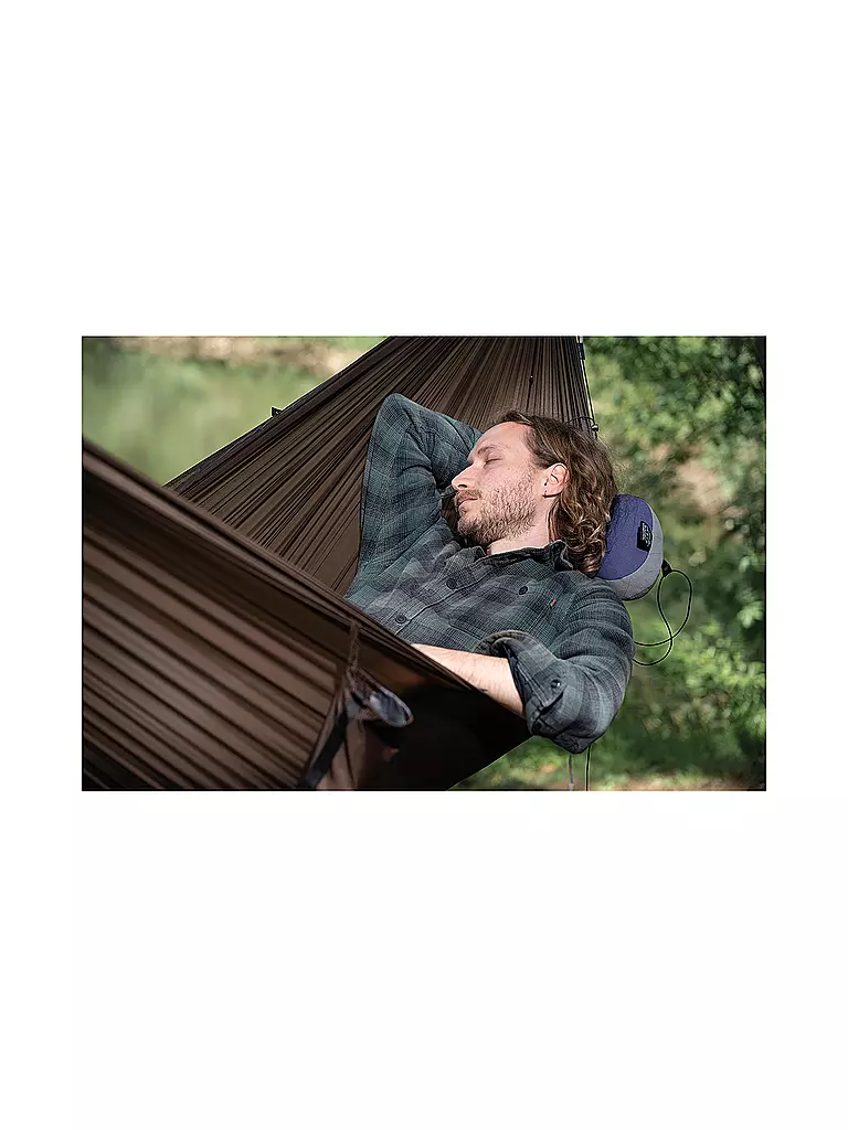 COCOON | Reisekissen Hammock Travel Pillow | blau