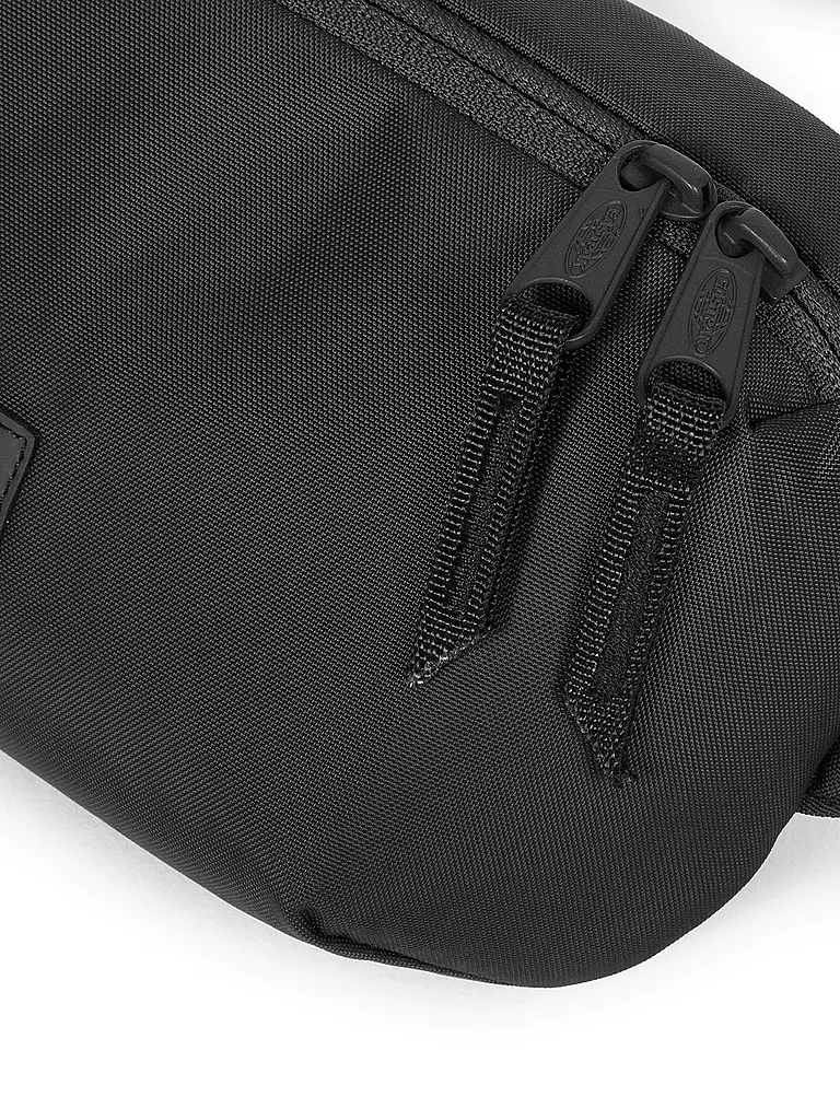 EASTPAK | Bauchtasche CNNCT F Waist 2L | schwarz