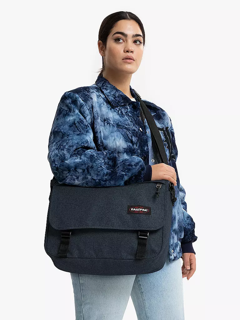 EASTPAK | Laptoptasche Delegate | blau