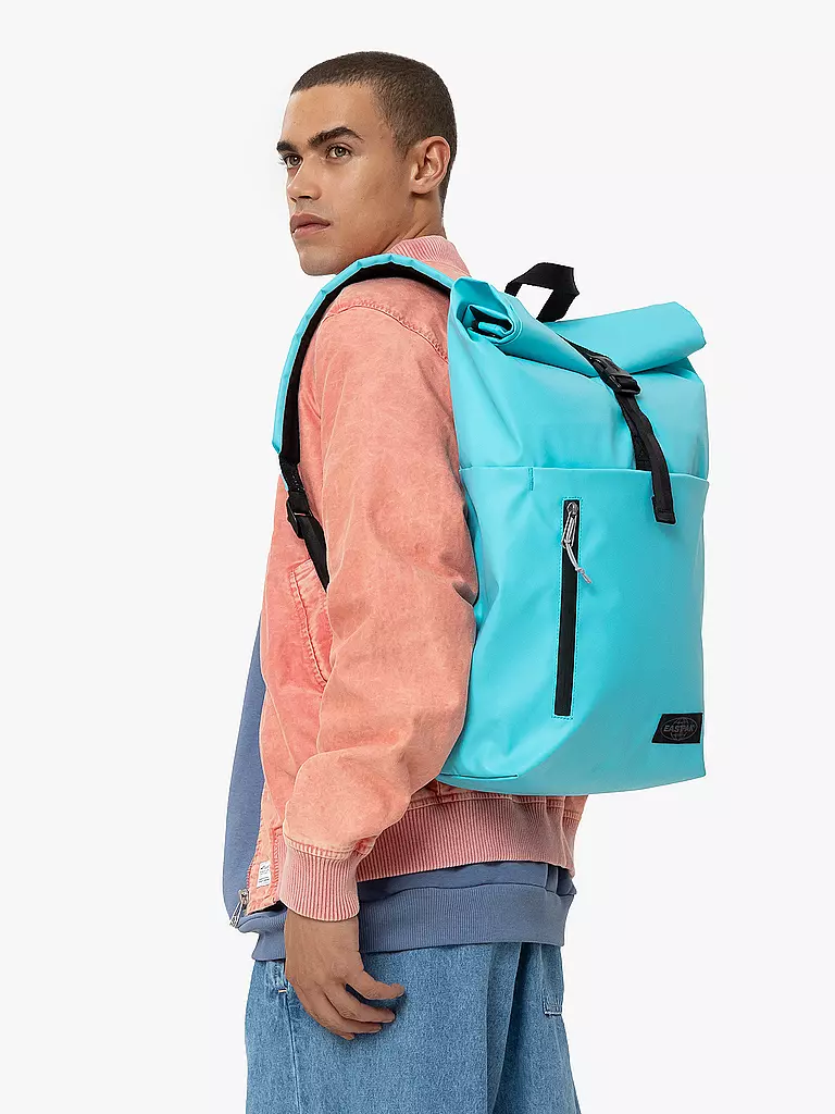 EASTPAK | Rucksack Up Roll 23L | hellblau