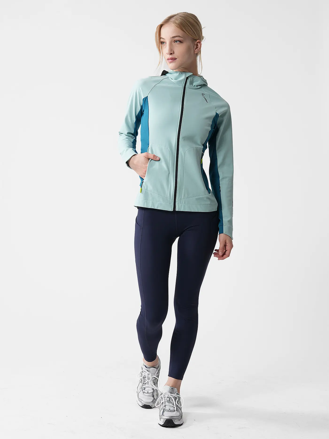 LÖFFLER | Damen Laufjacke XC-Pure TXS | hellblau