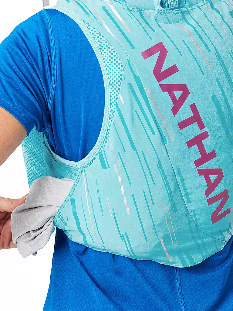 NATHAN | Damen Trinkrucksack Pinnacle Series Vapor 4L | hellblau