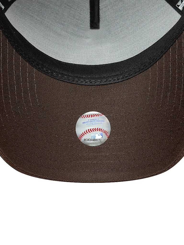 NEW ERA | Kappe Suede Visor E-Frame | Dunkelgrün