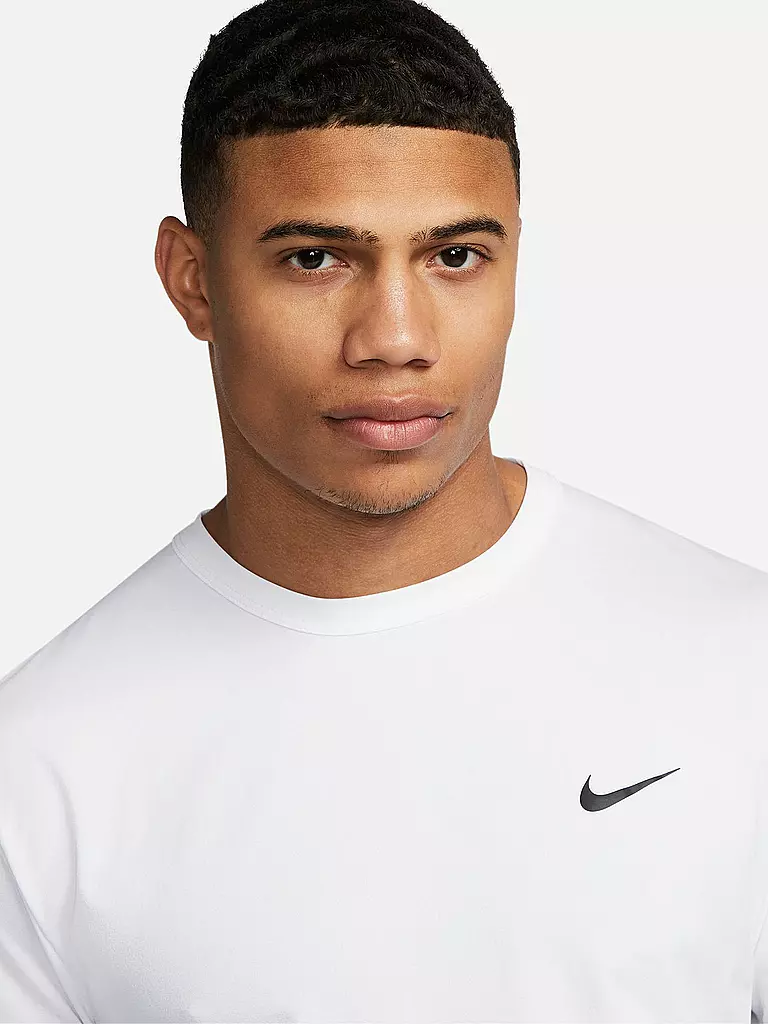 NIKE | Herren Fitnessshirt Dri-FIT UV Hyverse | weiss