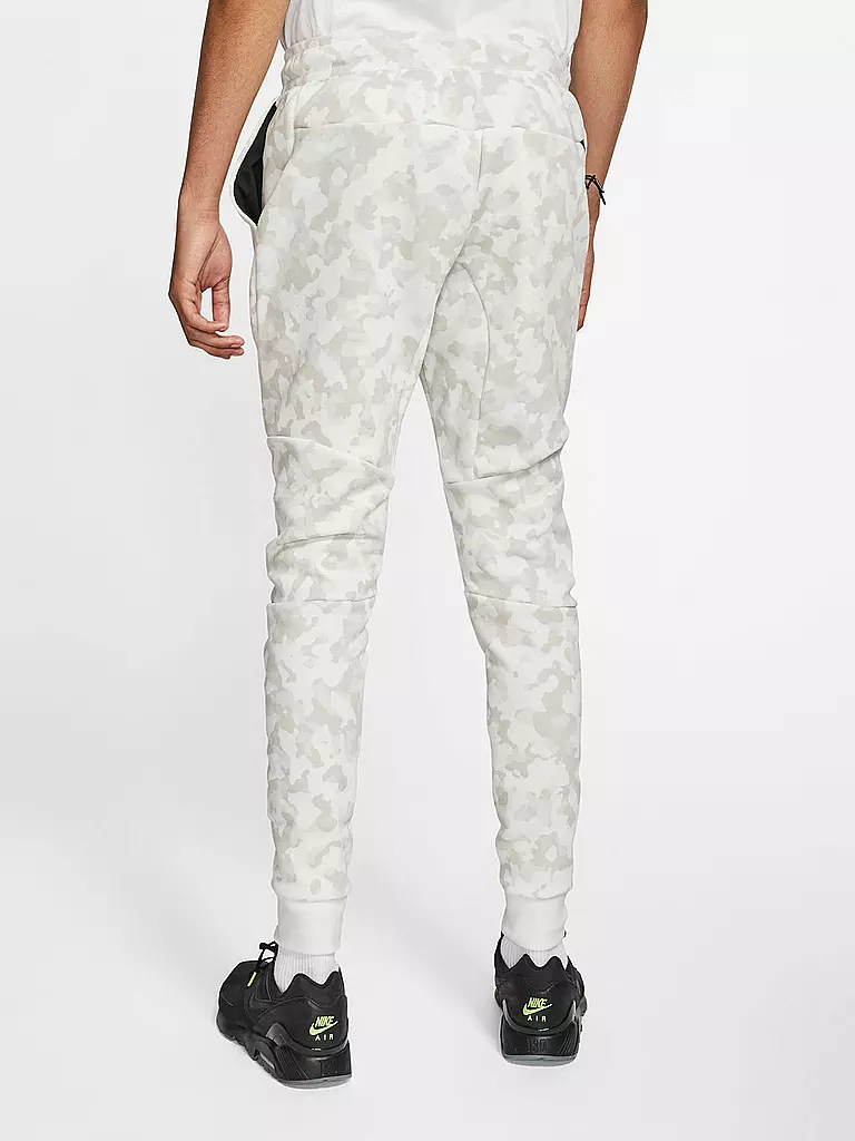 NIKE | Herren Jogginghose Tech Fleece Sportswear | weiß