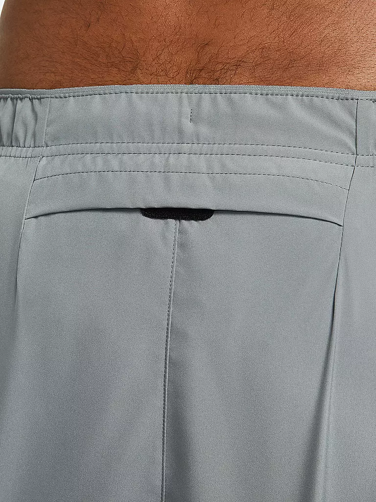 NIKE | Herren Laufshort Challenger 5inch | hellgrau