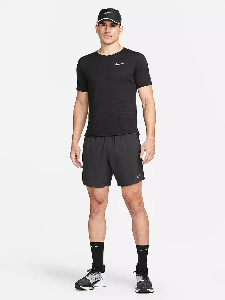 NIKE | Herren Laufshort Dri-FIT Stride 7" | schwarz