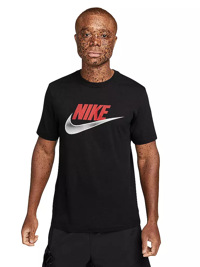 NIKE | Herren T-Shirt Sportswear | schwarz