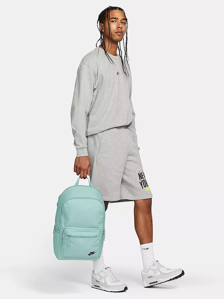 NIKE | Rucksack Heritage 23L | grün