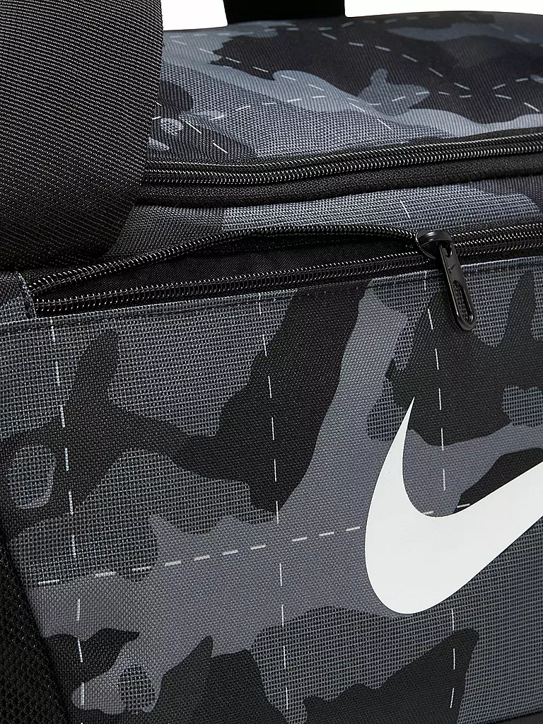 NIKE | Trainingstasche Brasilia Camo S | grau