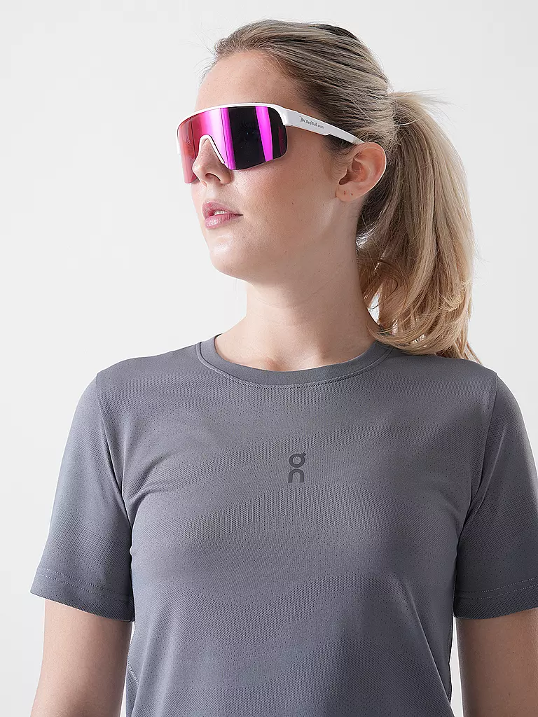 ON | Damen Laufshirt Trail-T | hellblau