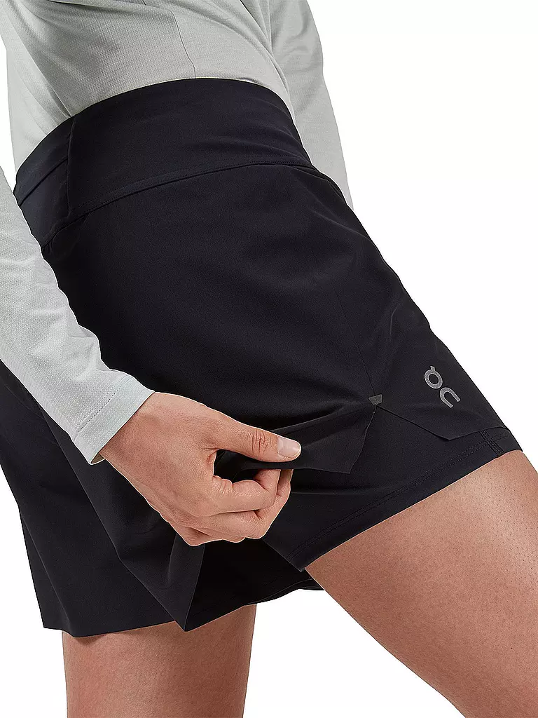 ON | Damen Laufshort Running | schwarz