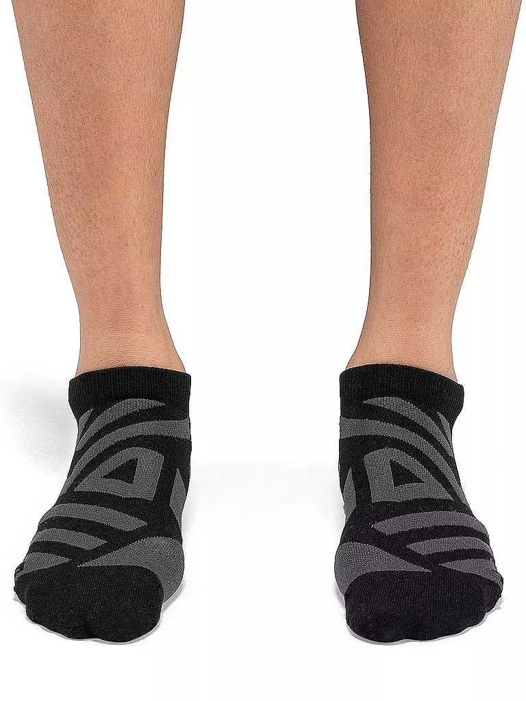 ON | Damen Laufsocken Performance Low Sock | schwarz