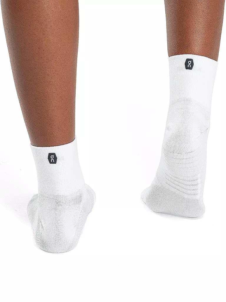 ON | Damen Laufsocken Performance Mid | lila