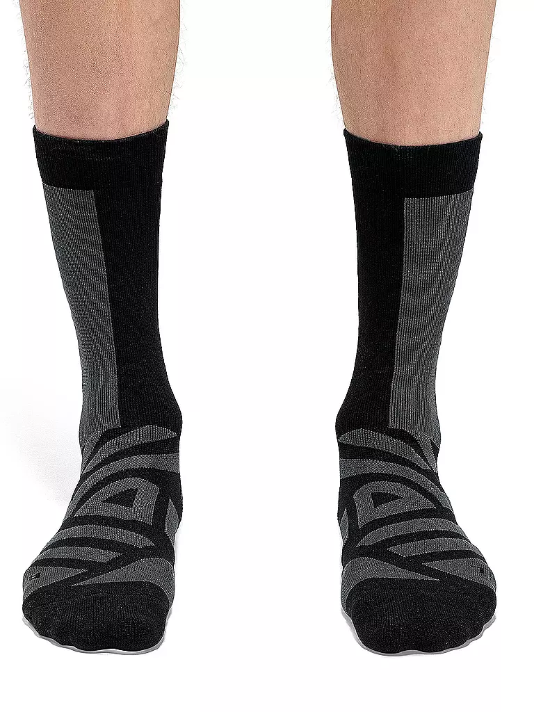 ON | Herren Laufsocken Performance High Sock | schwarz