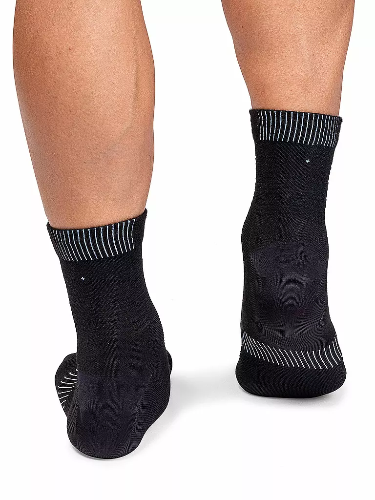 ON | Herren Laufsocken Ultralight Mid | schwarz