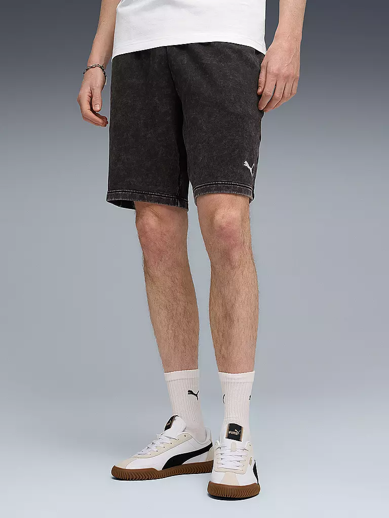 PUMA | Herren Short ESS ELEVATED Relaxed Wash | schwarz