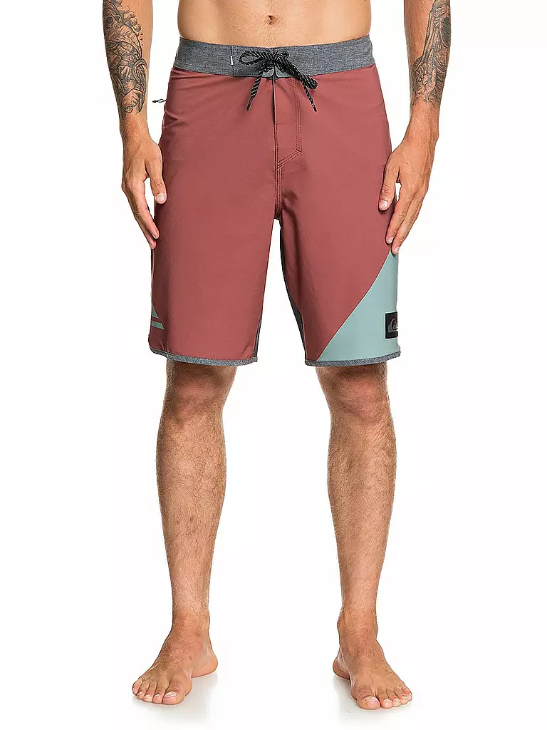 QUIKSILVER | Herren Boardshort Highline New Wave 20" | schwarz