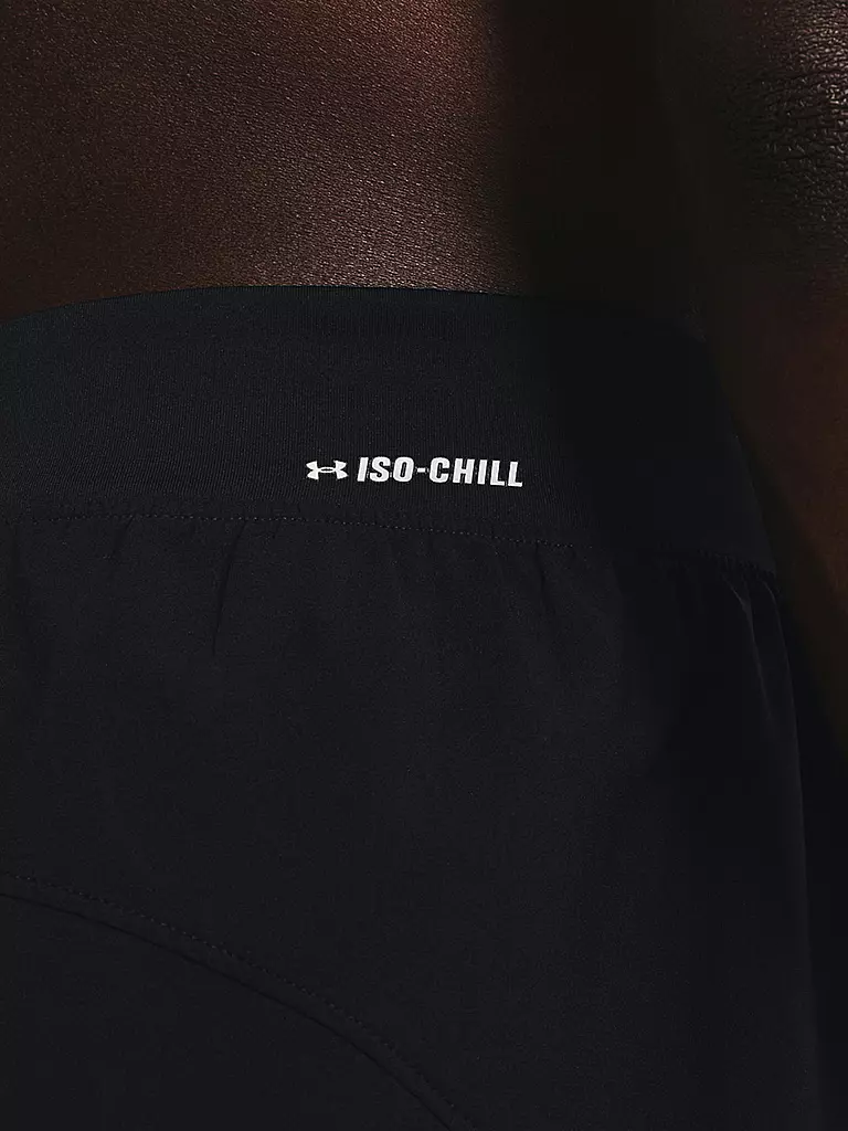 UNDER ARMOUR | Herren Fitnessshort UA Iso-Chill Run 2-in-1 | schwarz