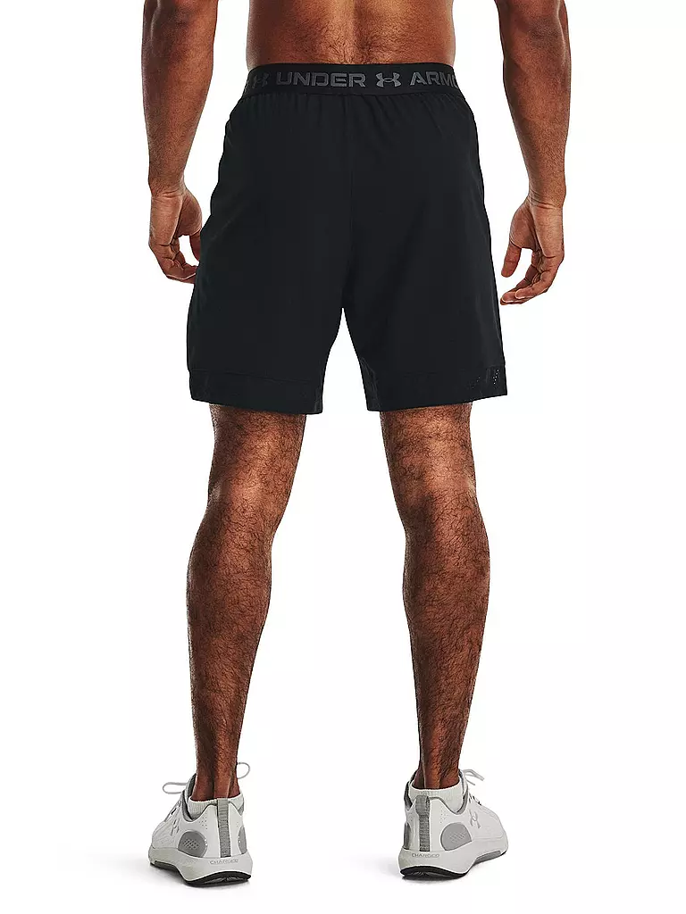 UNDER ARMOUR | Herren Fitnessshort UA Vanish 15cm | schwarz